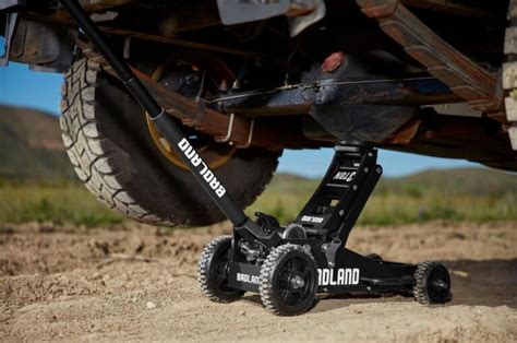 The Badland 3 Ton Off Road Jack