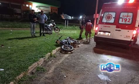 Entregador ferido foi socorrido pelo Samu após ter motocicleta fechada