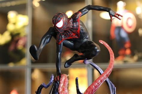 Sideshow Miles Morales Spider Man Statue Released Review Photos