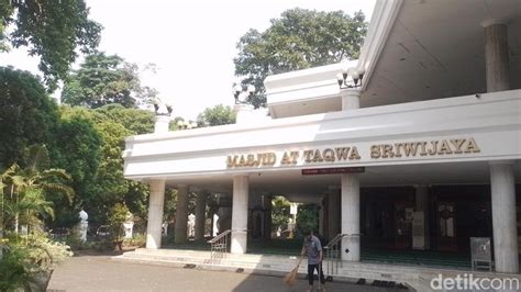 Masjid At Taqwa Sriwijaya Walaupun Tua Tapi Tak Ketinggalan Zaman