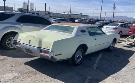 BF Auction 1972 Continental Mark IV Barn Finds