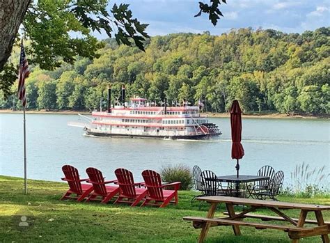 Enjoy Your Thanksgiving Day Rolling On A Riverboat Cruise