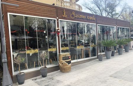 Ресторант в Бургас махна кувертите за Нова година