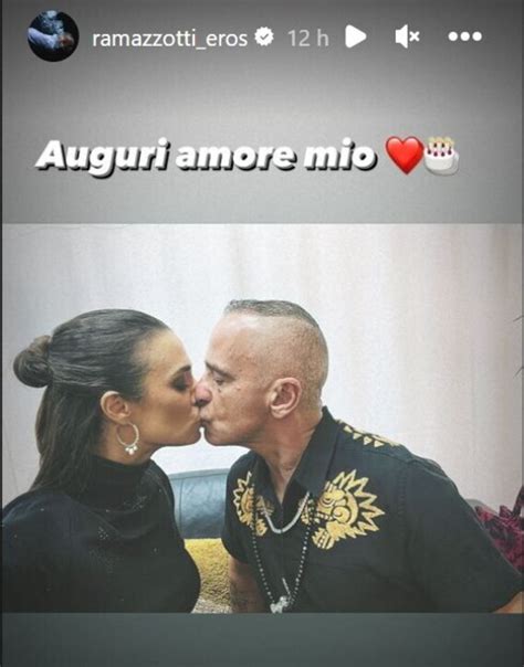 Eros Ramazzotti Bacia Dalila Gelsomino Nel Suo Rifugio Bresciano