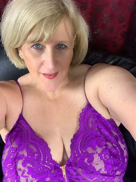 Milf Catherinecan ShesFreaky