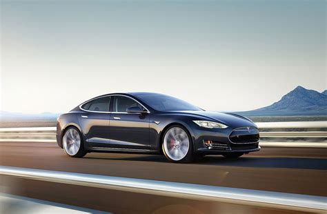 Tesla llega a diez estaciones de supercargadores en España