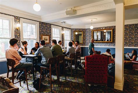 Hotel Sweeneys The Crafty Pint