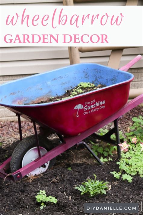 How To Make A Wheelbarrow Planter Wheelbarrow Planter Wheelbarrow