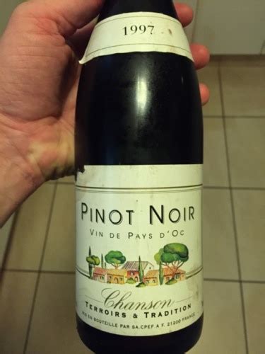 Domaine Chanson Pinot Noir Vin De Pays D Oc Terroirs Tradition