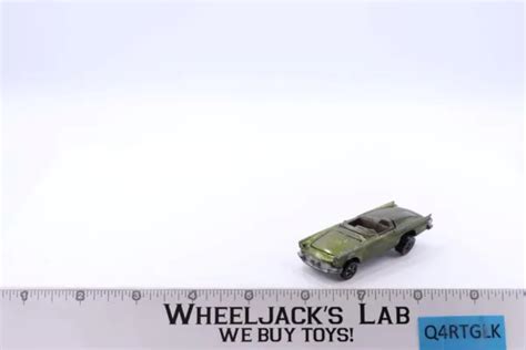 Classic 57 T Bird Olive Green 1968 1969 Mattel Redline Hot Wheels Vintage RL Wheeljack S Lab