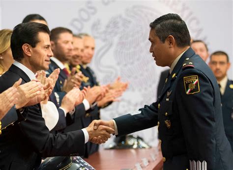 Ceremonia De Ascensos Del Personal Del Estado Mayor Presidencial