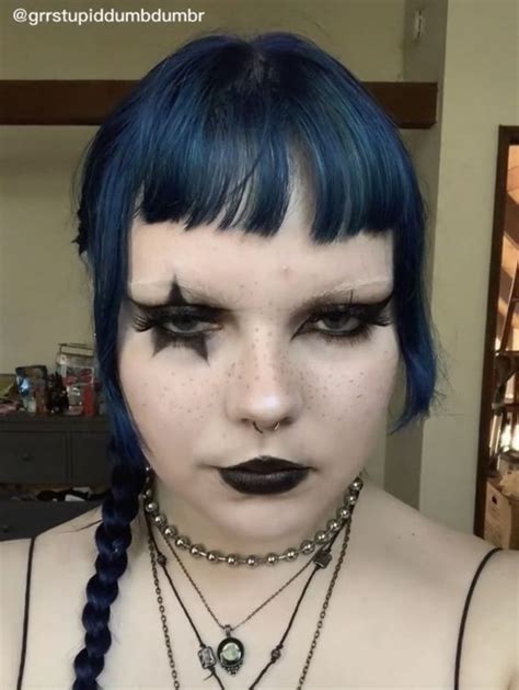 Pin By Bluezita On 𝐌 Makeup Funky Makeup Punk Makeup Edgy Makeup