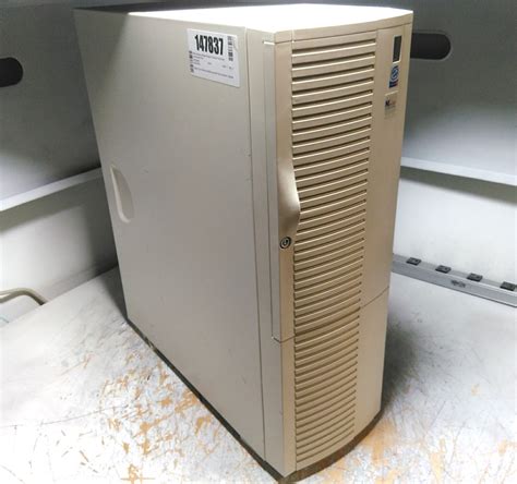 Generic Beige Vintage Full Tower Atx Pentium 4 Era Pc Case No Psu For