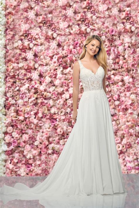 Wedding Dress Enchanting By Mon Cheri Fall 2019 Collection 219150