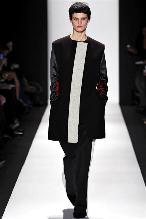 Narciso Rodriguez Fall 2011 | New York Fashion Week – Fashion Gone Rogue