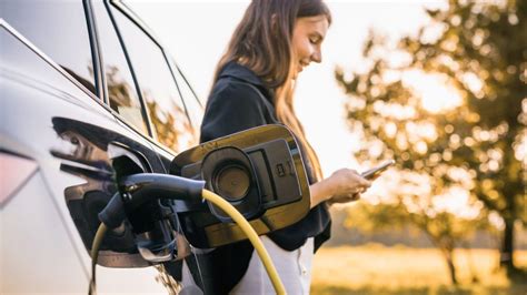 leasing  buying electric cars pros  cons ev incentives