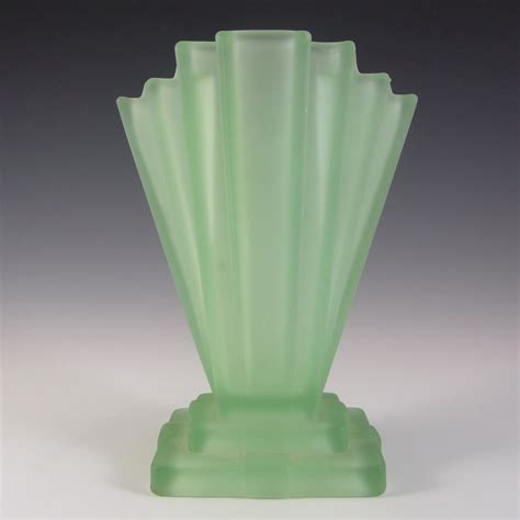 Bagley 334 Art Deco 8 Frosted Green Glass Grantham Vase £7125