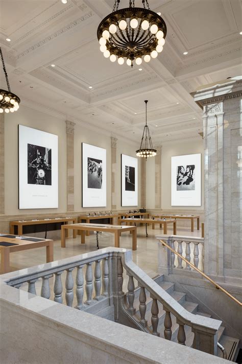 Apple Store, Upper East Side by Bohlin Cywinski Jackson - Architizer