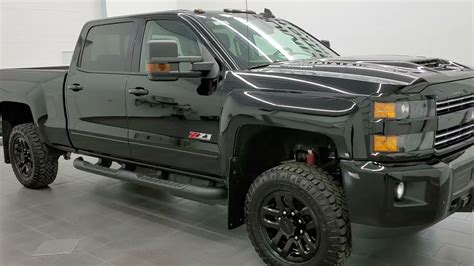 2019 Chevrolet Silverado 2500 Midnight Edition Lt1 Z71 Diesel Walk