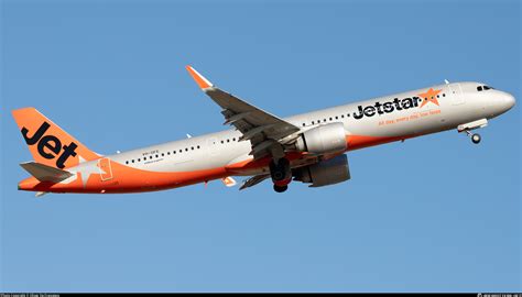 VH OFE Jetstar Airways Airbus A321 251NX Photo By Oliver De Francesco