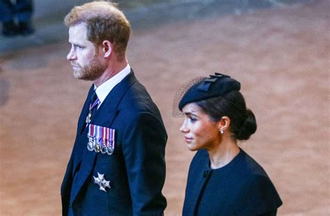 Umstrittene Netflix Doku Harry Und Meghan Im Umfragetief Panorama