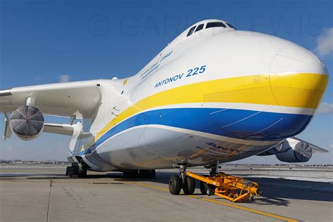 Antonov Airlines AN225 Mriya UR-82060 [YYZ] | 3/4 front view… | Flickr