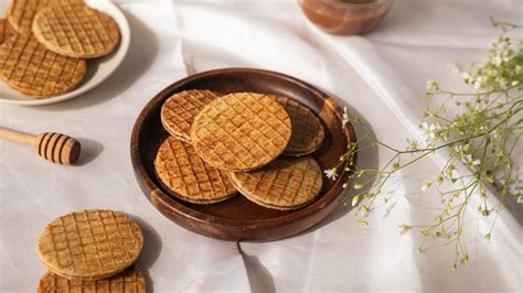 Stroopwafel Cookies Recipe - Truffle Nation