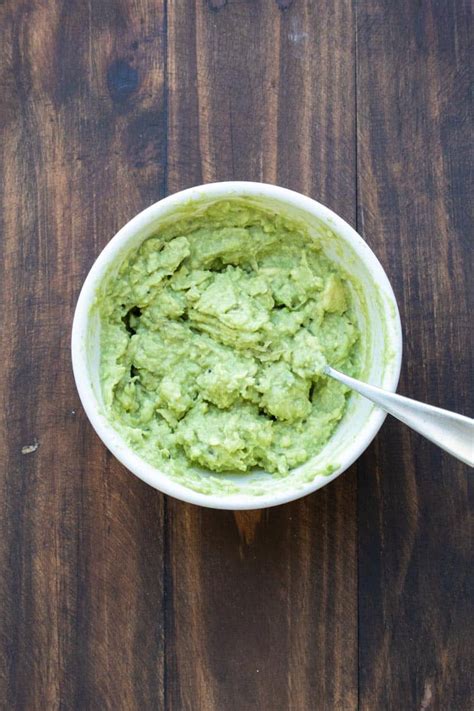 Simple Healthy Guacamole Recipe Veggies Don T Bite