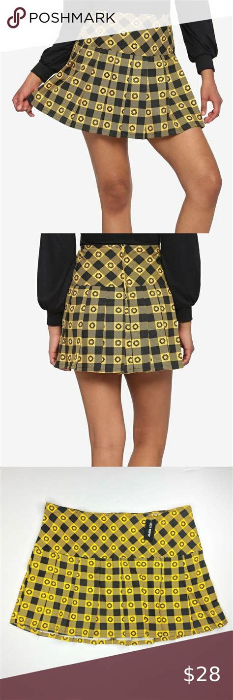 Hot Topic Floral Yellow Plaid Pleated Mini Skirt Size X Mini Skirts Plaid Pleated Mini Skirt