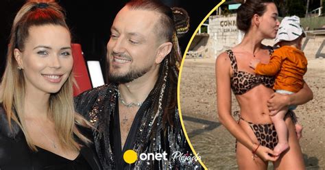 Sandra Kubicka W Bikini Zachwala Blaski Macierzy Stwa Kocham By Mam Plejada Pl