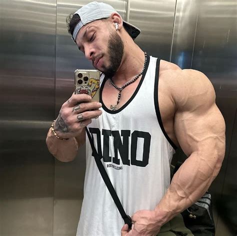 Ramon Dino Vs Cbum A Batalha No Olympia