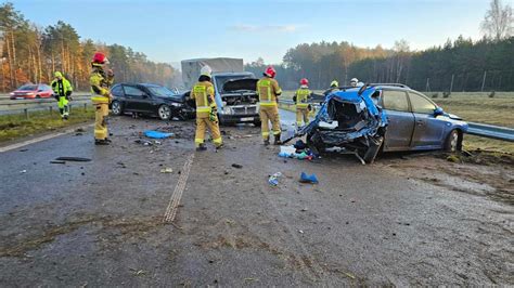 Kołobrzeg Poważny wypadek na S6 Czterech poszkodowanych w tym