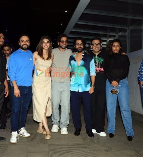 Photos Shraddha Kapoor Varun Dhawan And Others Grace The Success Party