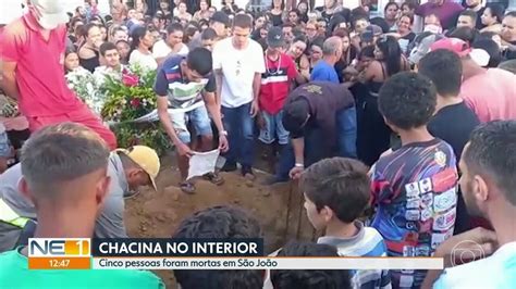 Vídeo Foram Enterradas Quatro Das Cinco Pessoas Que Morreram Na