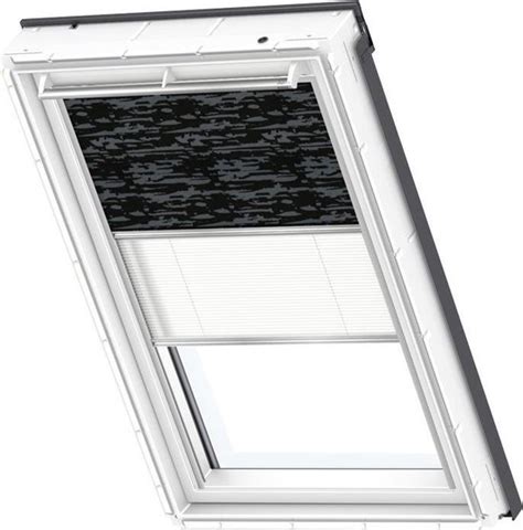 Velux Verduisterend Rolgordijn Plus Pliss Zwart En Patroon Handbediend