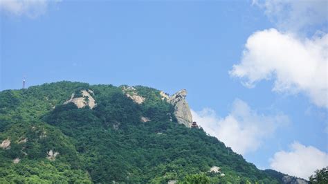 在麻城龟峰山感受夏日里的清凉麻城龟峰山龟首新浪新闻