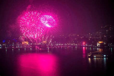 Capodanno Dove Vedere I Fuochi D Artificio Sul Lago Di Como