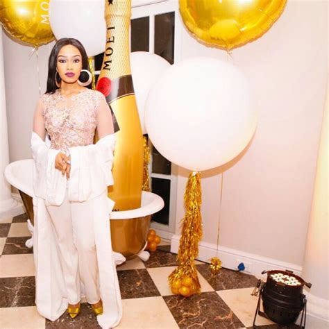 15 Gorgeous Pictures Of Slaying Queen Dineo Moeketsi Za
