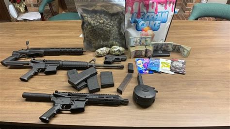 Guns Cash And Weed Found In Florence County Bust Wpde