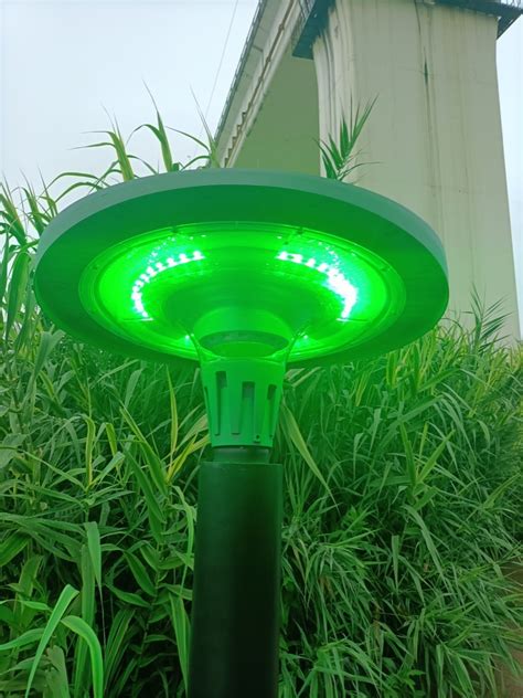 Ukisolar Energy Saving Waterproof Solar Garden Light Outdoor Led Street