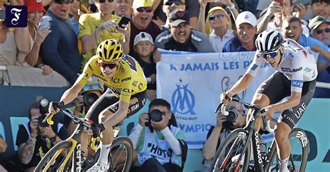 Mass Crash At Tour De France Wout Poels Wins Th Stage Pledge Times