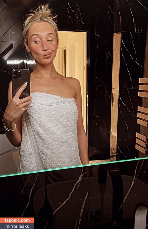 Megan Mckenna Aka Meganmckenna Nude Leaks Faponic