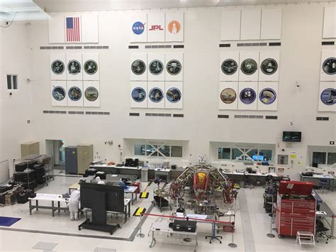 Jet Propulsion Laboratory: A Tour to the Solar System and Beyond ...