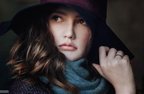 Brown Eyes Brunette Face Girl Hat Model Nadine Kriger Scarf Woman