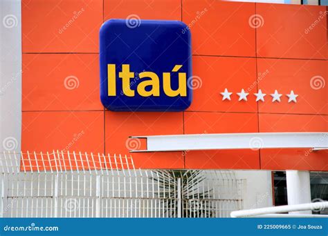 facade   itau bank branch editorial image image  financing