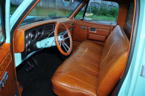 1985 Chevy Truck Interior