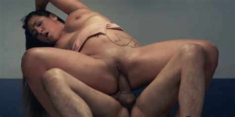 Real Latina Dickriding Immigration Officer Tnaflix