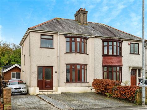 3 Bed Semi Detached House For Sale In Neath Road Tonna Sa11 £240 000