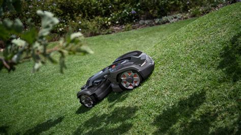 Husqvarna Automower AWD :: More - der Spezialist