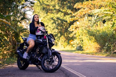 Ensaio Feminino Ensaio Feminino De Moto Ensaio Por Do Sol Ensaio